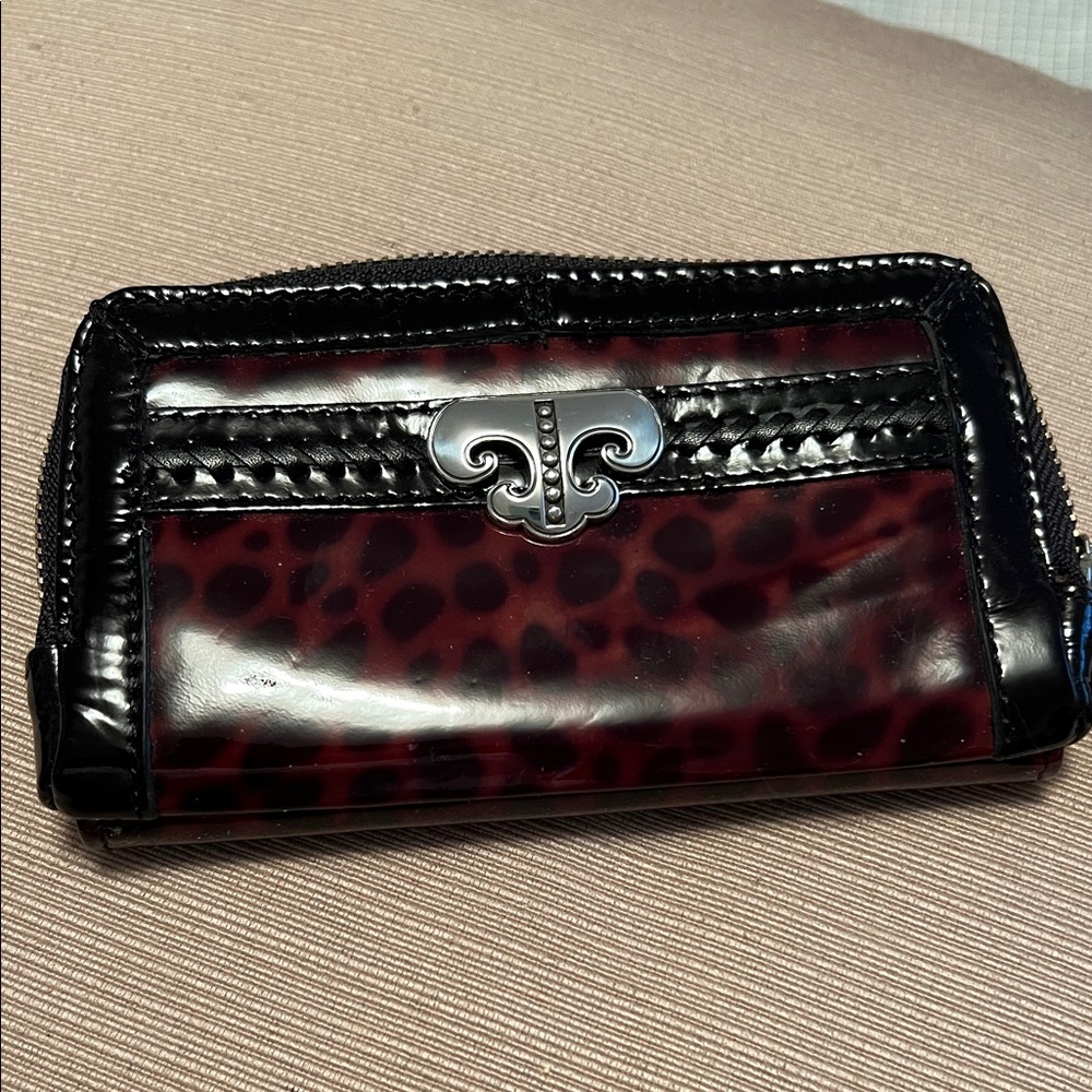 Stylish Brighton  Black and Red Women's wallet